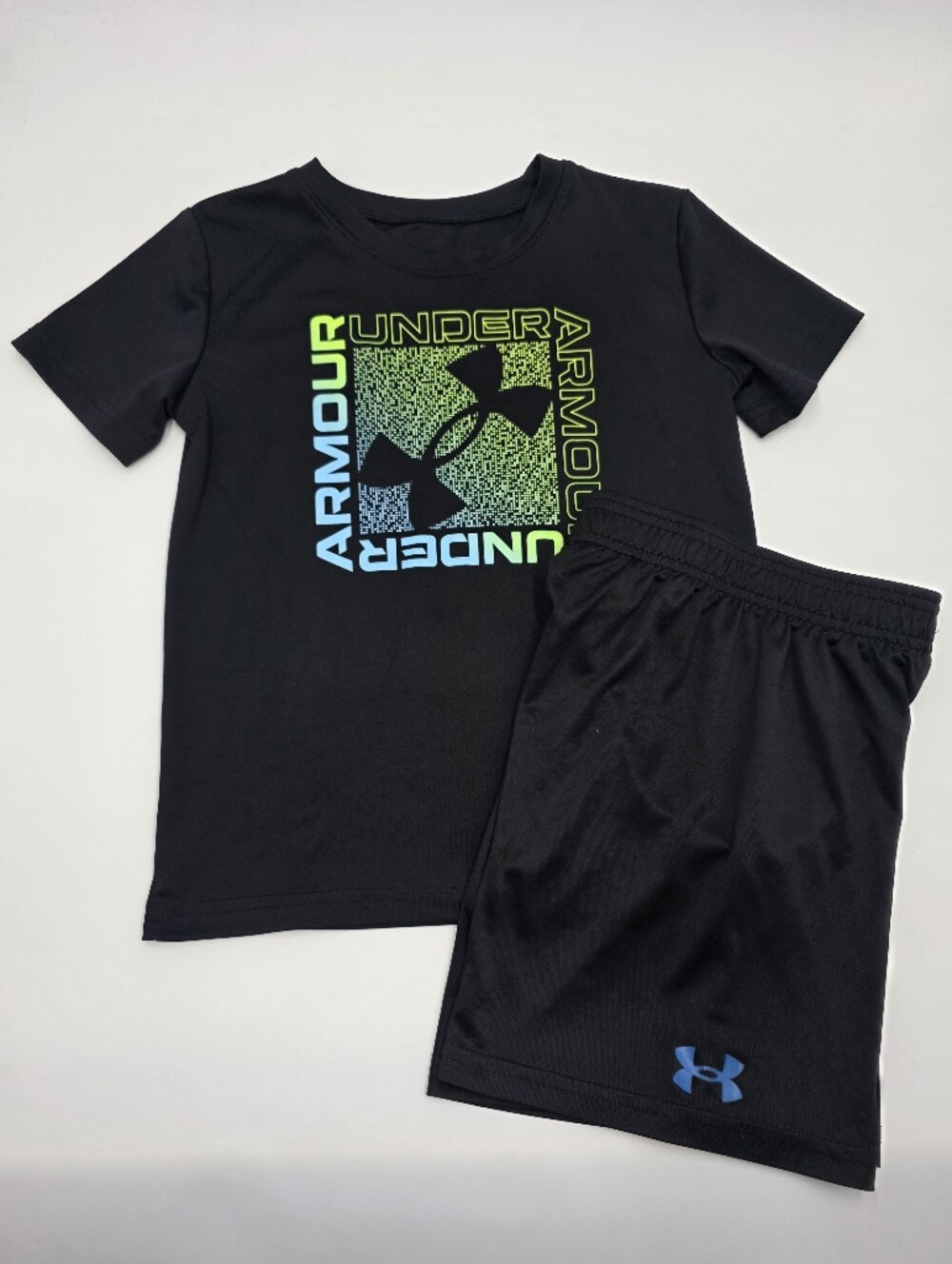 Under Armour boys' black performance tee and athletic shorts size 6